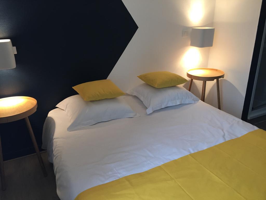 Hotel-Restaurant Le Flobart เลอปอร์เตล ภายนอก รูปภาพ